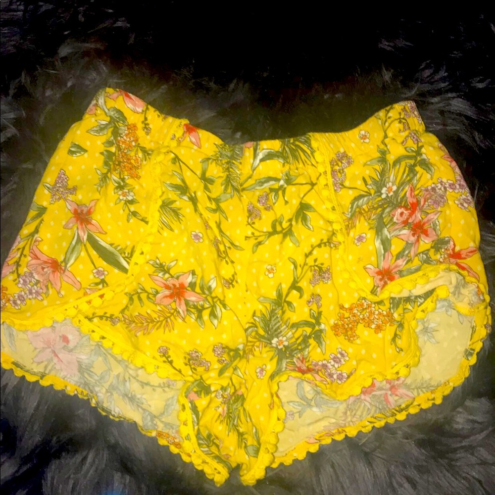 Flower shorts